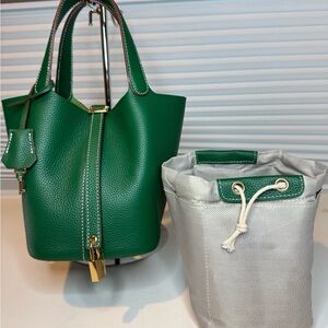 Tiffany and Fred tote bag